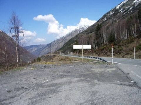 n20--n22--